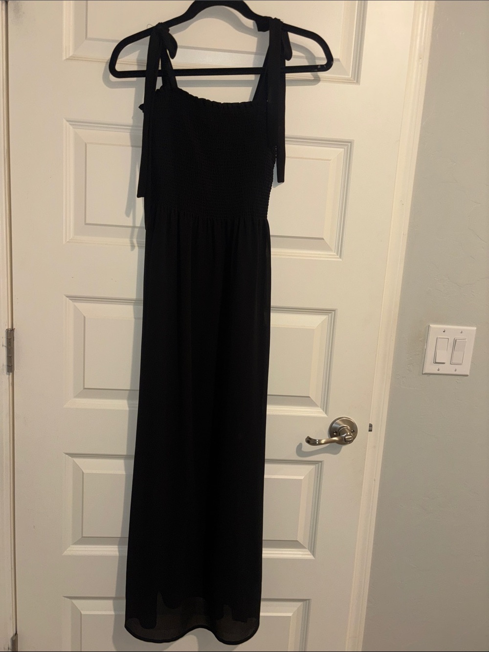 Black Tape_ Black Tie-Shoulder Smocked Maxi Dress with Flowing Skirt